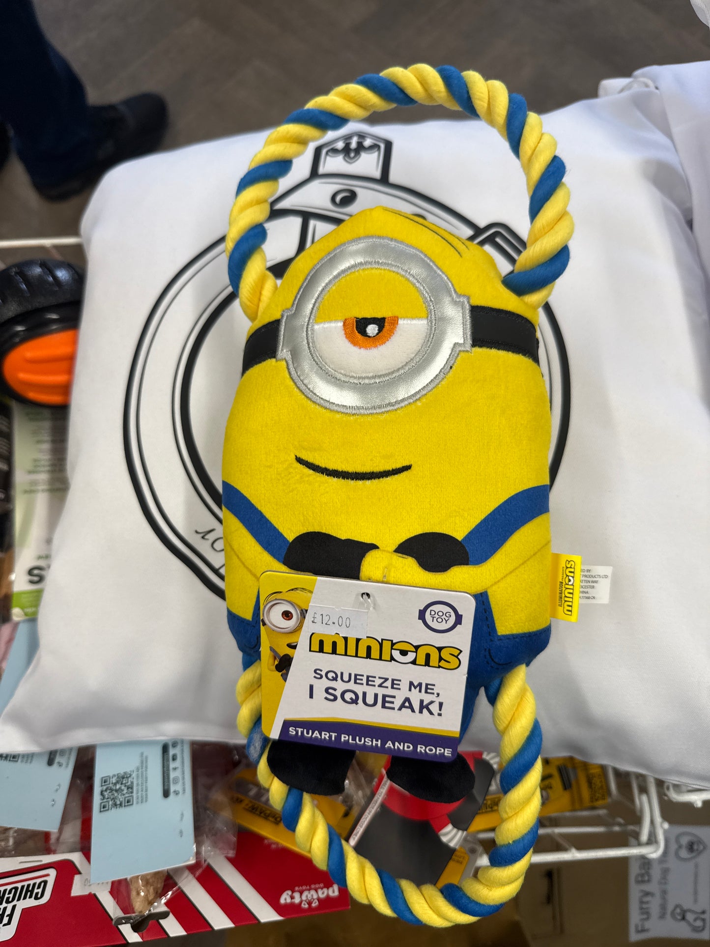 Minions Plush & Rope Toy