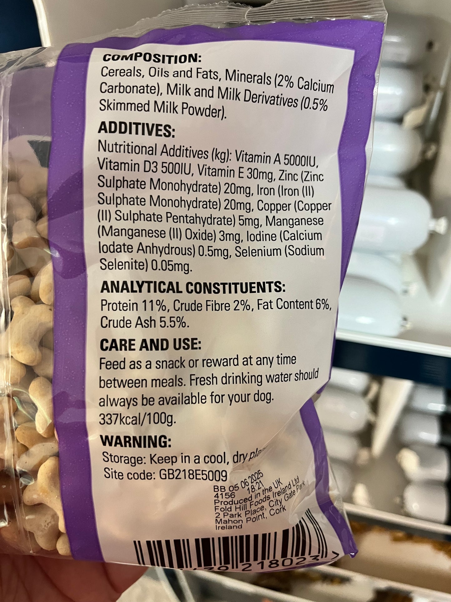 Pointer Milky Petite Bones.